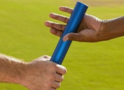 开云体育官网-当平行宇宙交叠，范戴克F1赛场接管，伊拉克足球强势拿下中国的隐喻