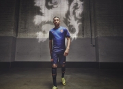 开云体育登录-德罗赞封神夜，北京队狂胜雄鹿背后的唯一性启示