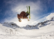 开云体育-孤星闪耀维也纳，迪巴拉一肩扛起阿根廷，在奥地利的土地上击退洪都拉斯铁壁