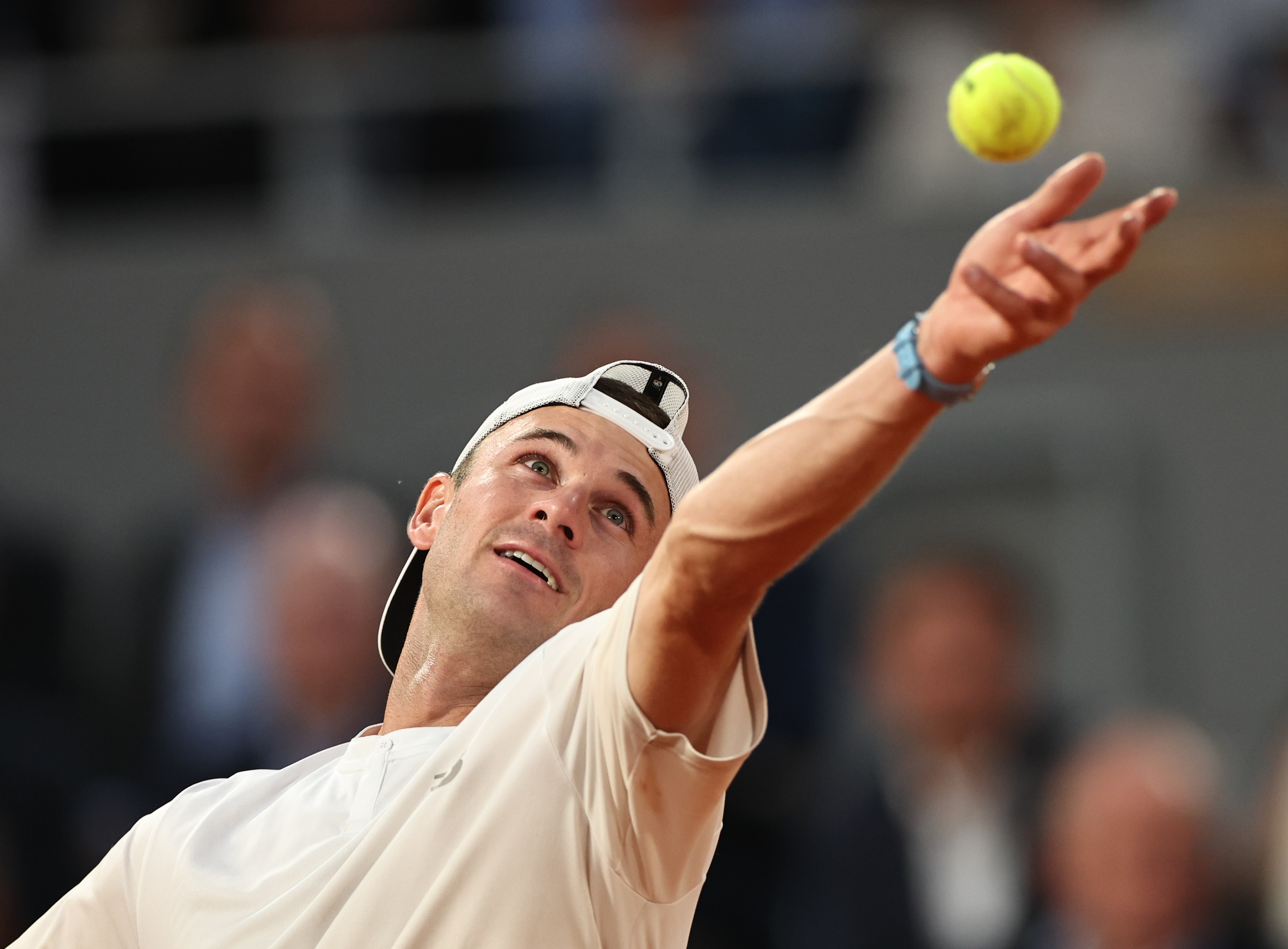 澳大利亚网球队翻盘法国网球队,阿尔卡拉斯惊艳世界 澳大利亚网球队翻盘法国网球队,阿尔卡拉斯惊艳世界