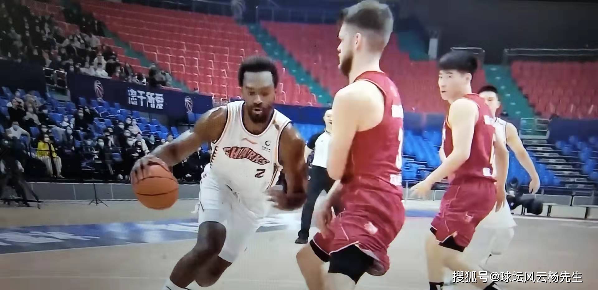 立陶宛男篮碾压尼日利亚男篮,巴恩斯三分雨点燃全场 立陶宛男篮碾压尼日利亚男篮,巴恩斯三分雨点燃全场