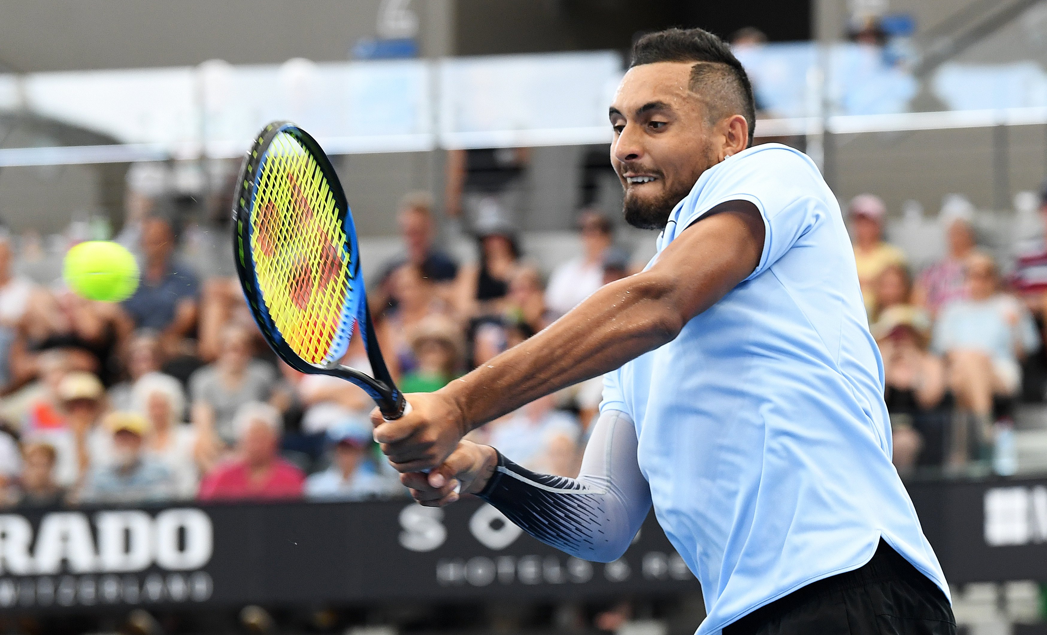 西班牙网球队险胜世界网球队,克耶高斯高光表现的简单介绍 西班牙网球队险胜世界网球队,克耶高斯高光表现的简单介绍