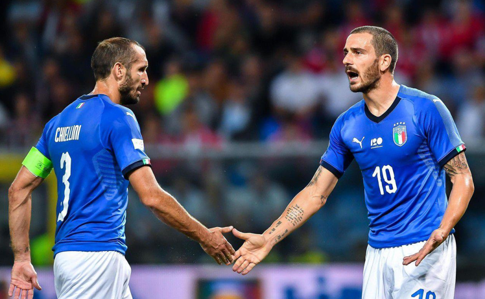 关于秘鲁逆转瑞士,范佩西关键制胜的信息 关于秘鲁逆转瑞士,范佩西关键制胜的信息