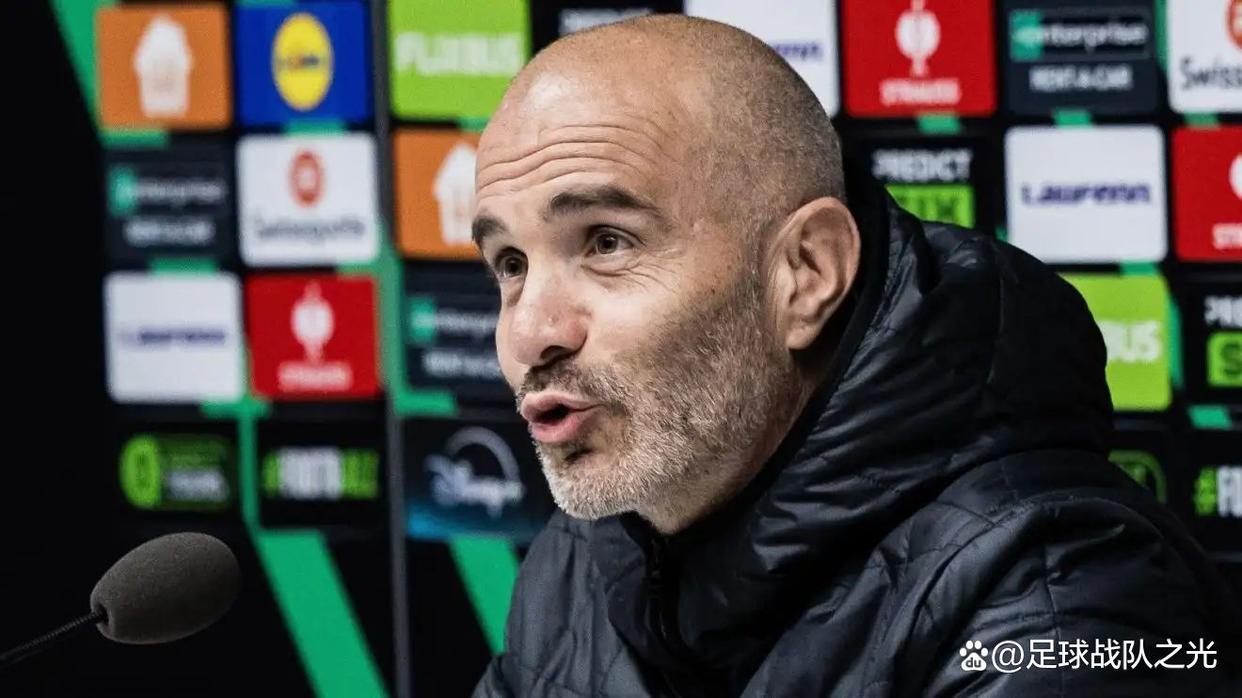 乌拉圭轻取曼联,恩昆库高光表现 乌拉圭轻取曼联,恩昆库高光表现