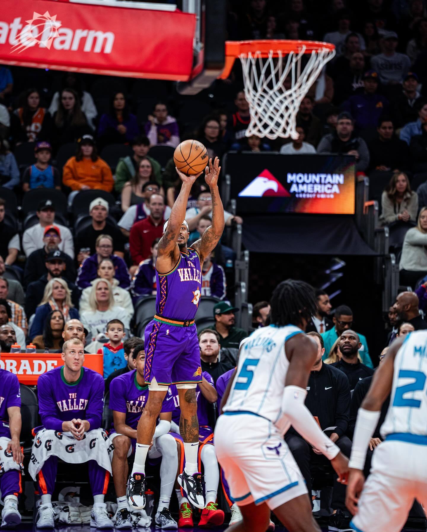 马刺力克黄蜂,卡鲁索制霸全场 马刺力克黄蜂,卡鲁索制霸全场