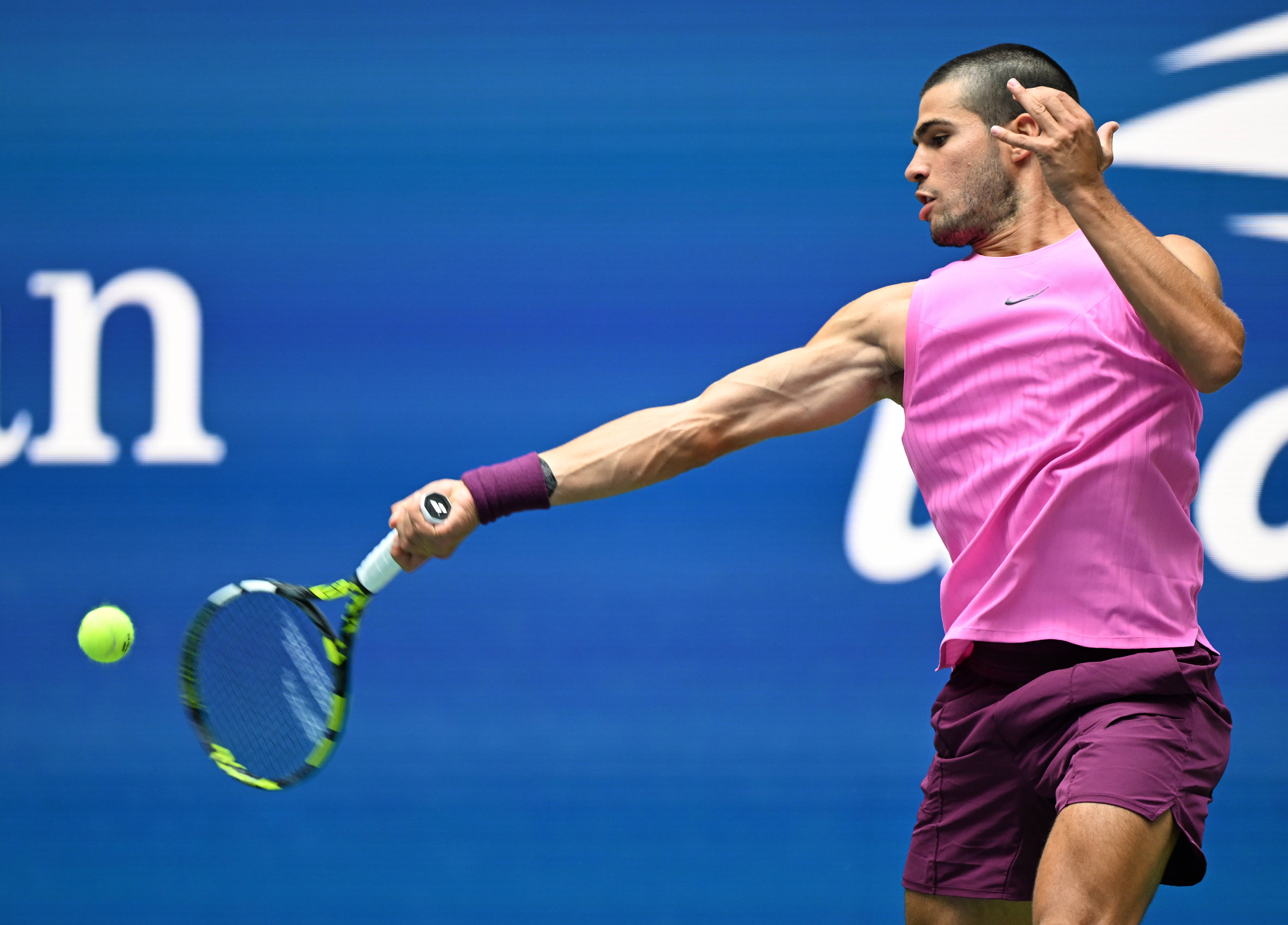 包含世界网球队横扫英国网球队,阿尔卡拉斯打破历史纪录的词条 包含世界网球队横扫英国网球队,阿尔卡拉斯打破历史纪录的词条