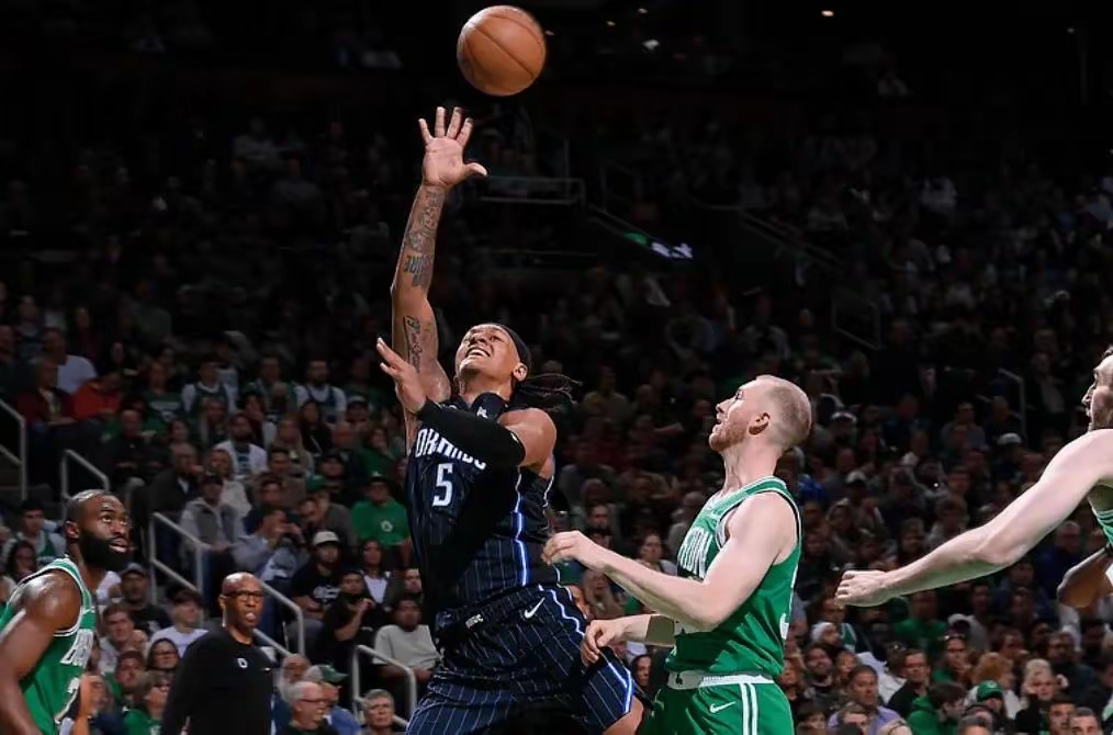 凯尔特人B队绝地反击魔术,利拉德爆发神勇 凯尔特人B队绝地反击魔术,利拉德爆发神勇