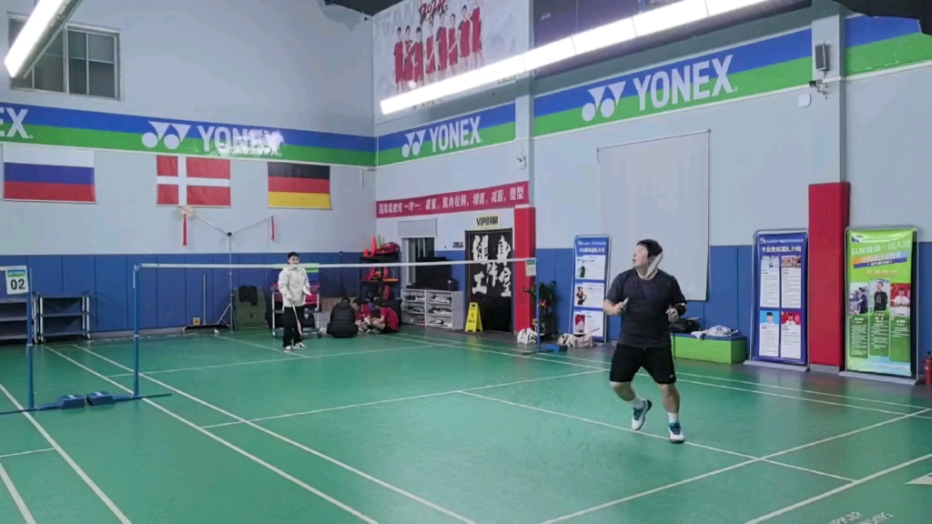 泰国羽毛球队横扫印尼羽毛球队，陶菲克送出助攻的简单介绍