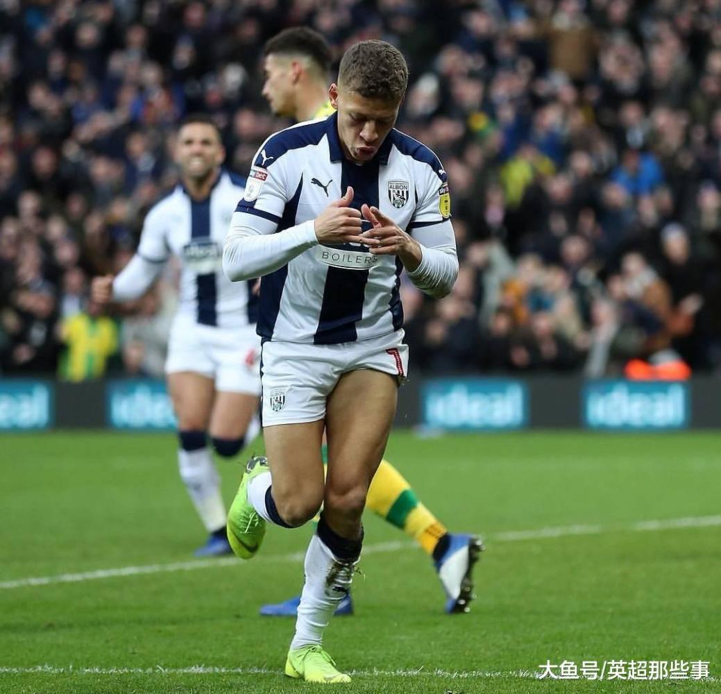 利兹联豪取客场战胜,继续领跑积分榜的简单介绍 利兹联豪取客场战胜,继续领跑积分榜的简单介绍