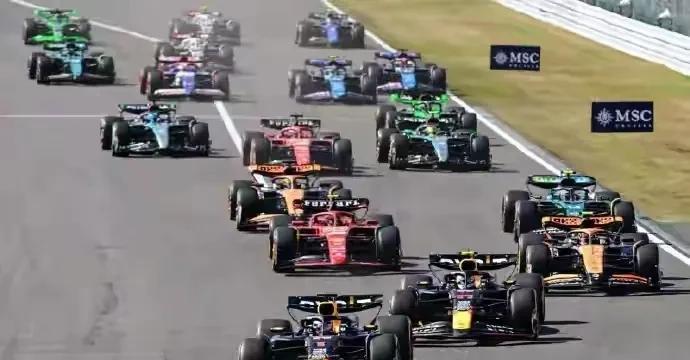 关于阿斯顿马丁险胜红牛车队,塞恩斯统治全场的信息 关于阿斯顿马丁险胜红牛车队,塞恩斯统治全场的信息