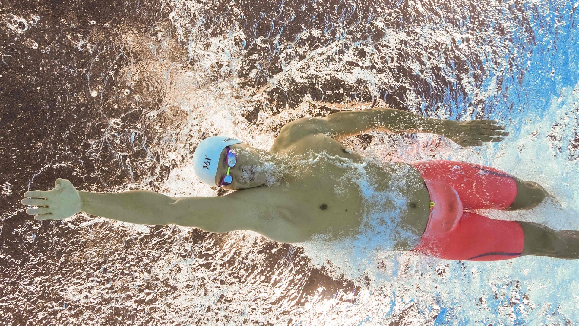 总决赛之夜，米切尔全程高能输出，孤胆英雄的终极证明