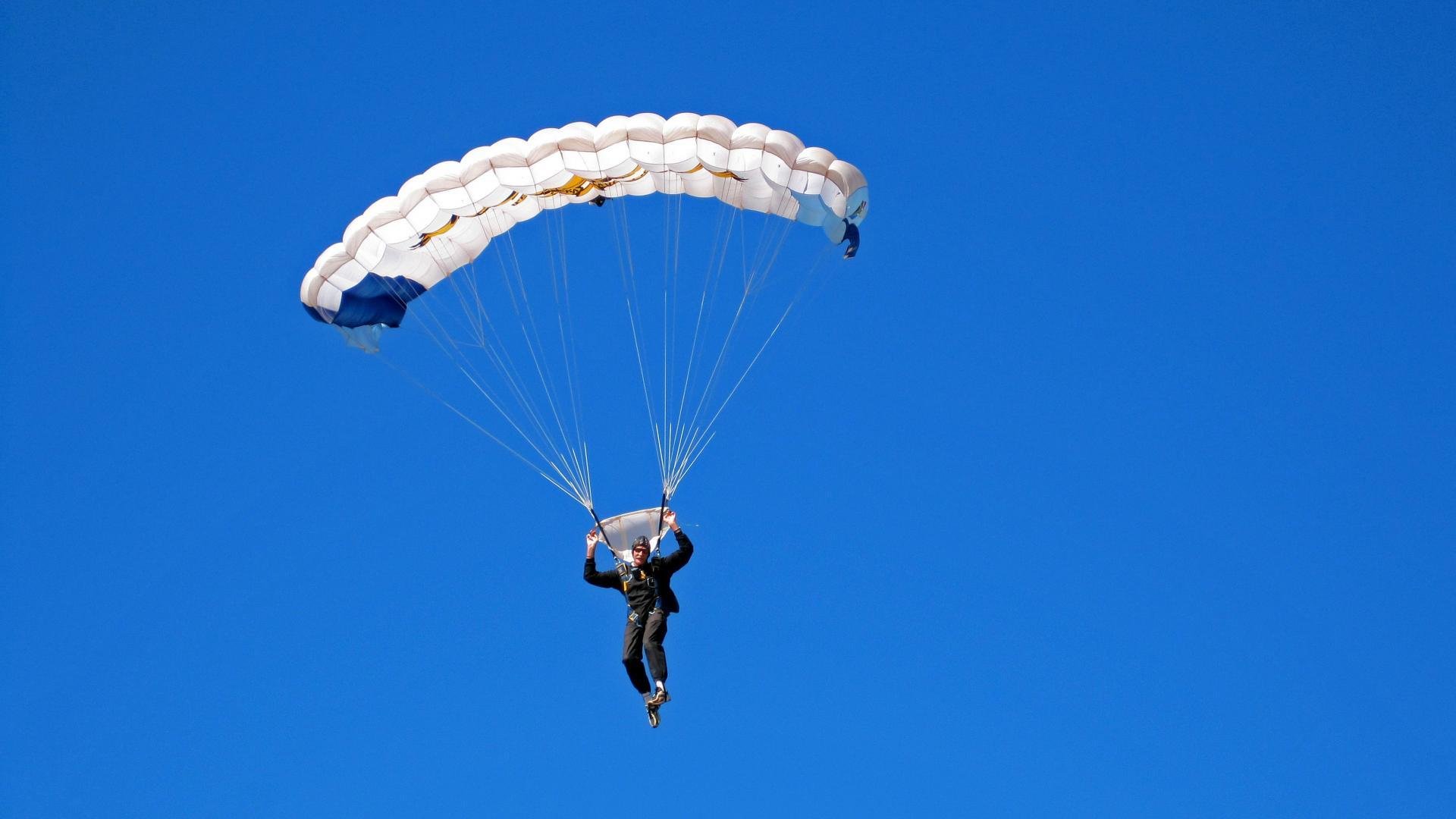 温网碾压美网，西西帕斯如何以统治级表现重写网球历史